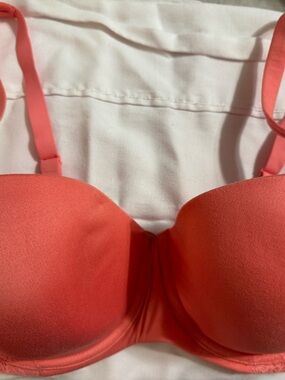 Coral Strapless Convertible Bra - Women's Intimates